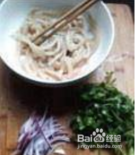 凉拌猪皮的做法