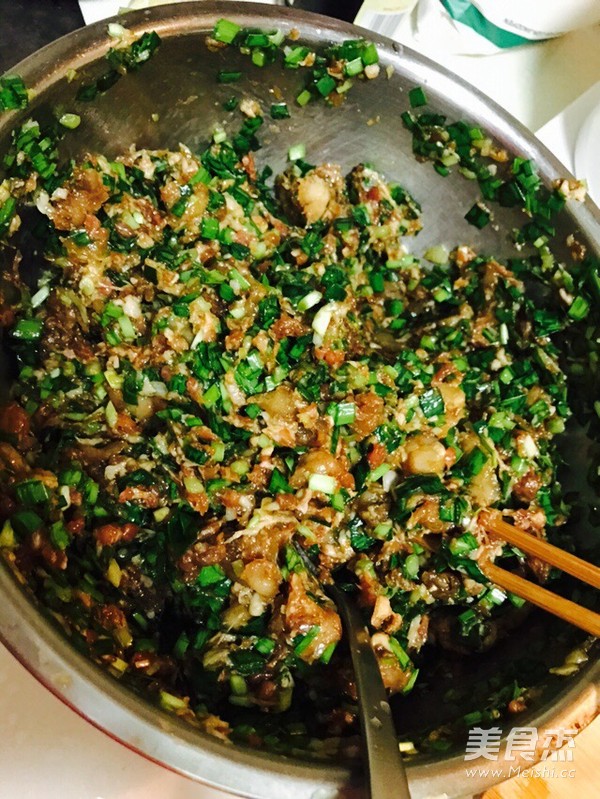 韭菜三鲜饺子
