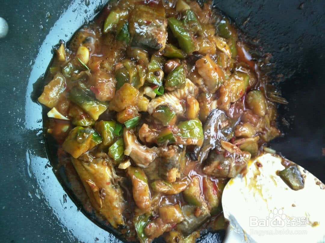 鲶鱼烧茄子的做法