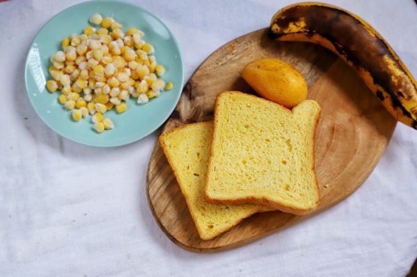 芒果香蕉玉米三明治