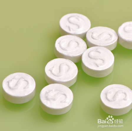 应对秋季肌肤干燥,矿泉水巧护肤,省钱安全!