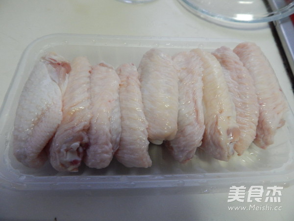 红绕鸡翅的做法