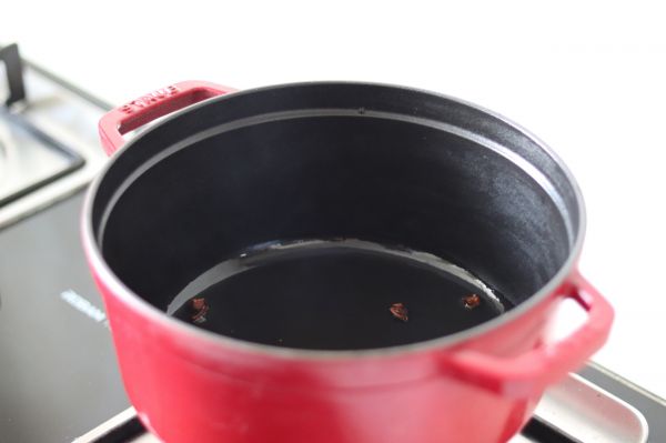 冬笋鸡翅刀削面