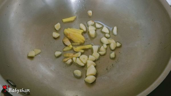 时蔬干锅辣鸭#食光社干锅鸭#