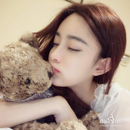 如何判断女生是否喜欢你