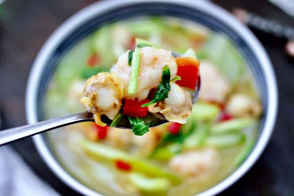 金汤酸辣黄瓜扇贝羹