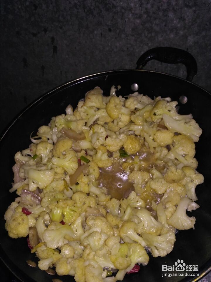 家庭小炒菜花，方便简单的猪肉清炒花菜方法