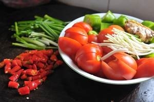 好吃的豆腐焖鱼