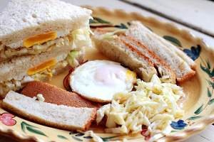 怎么做美味的日式味增卷心菜三明治