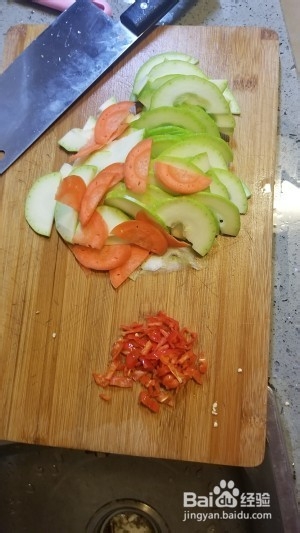 教你怎么做酸辣醋溜西葫芦