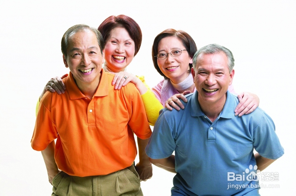 与老人交谈时要注意什么