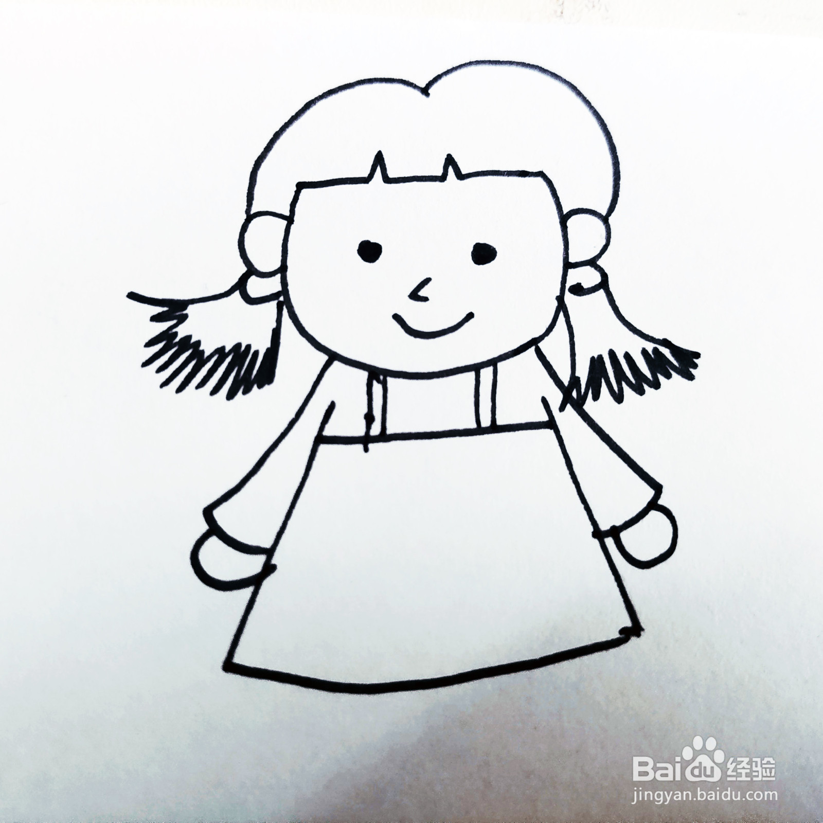 如何来画一位卡通抓辫子的女孩简笔画呢