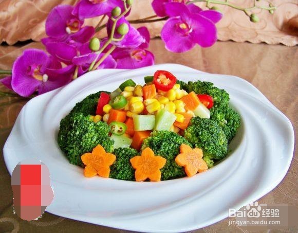 西兰花彩蔬小炒