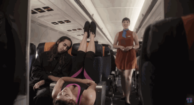 如何才能在经济舱里睡个好觉?