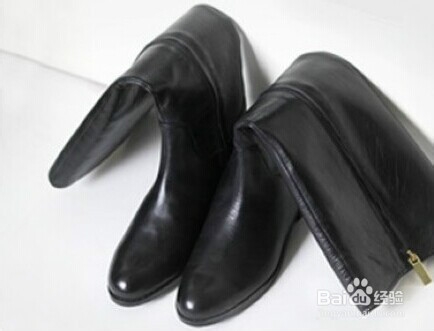 靴子放鞋柜起皱怎么办