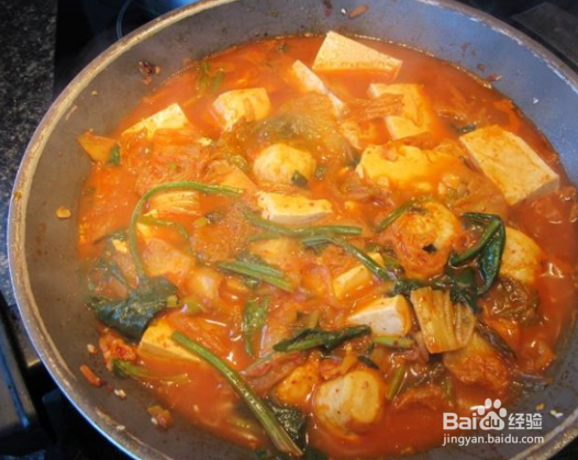 韩国泡菜炖鱼丸豆腐的做法