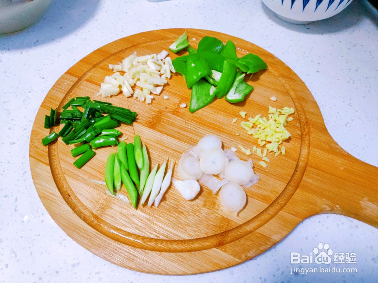 青椒肉沫茄子的做法
