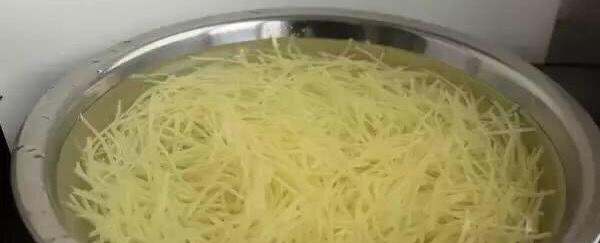 如何爆炒土豆丝