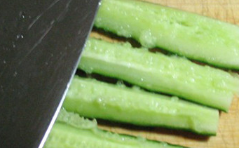 你们知道凉拌青瓜是怎么做的吗？