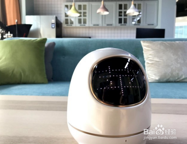 阿尔法蛋·S智能机器人如何进行语音对话与学习？