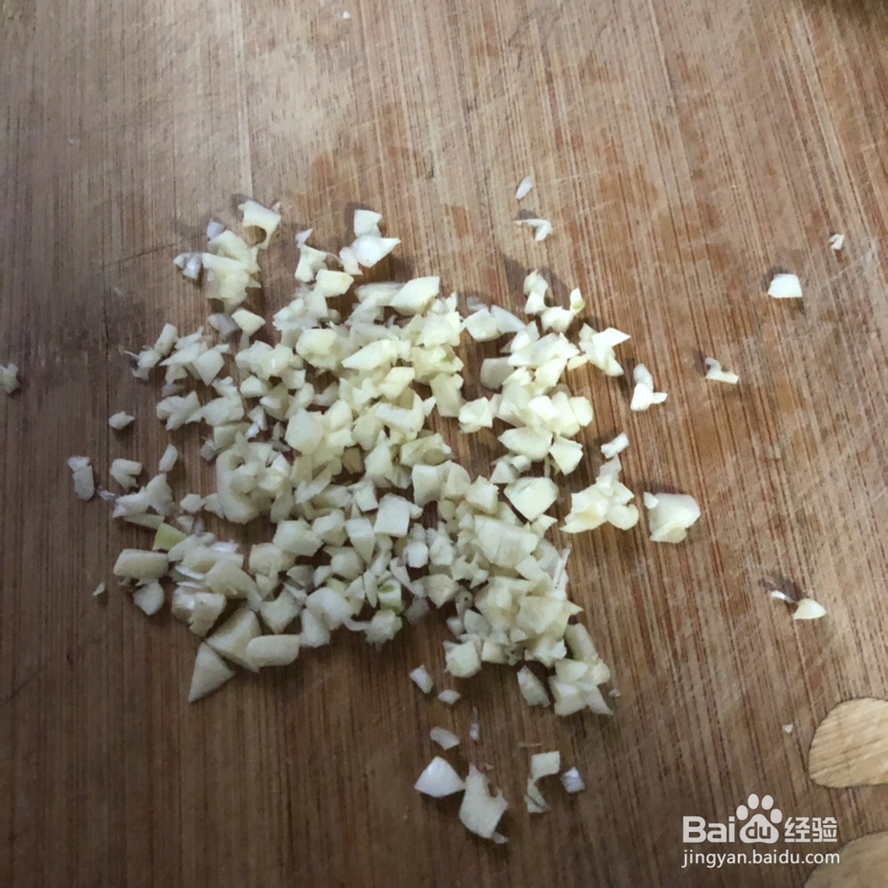 厨爸教你做蒜香蚝油生菜