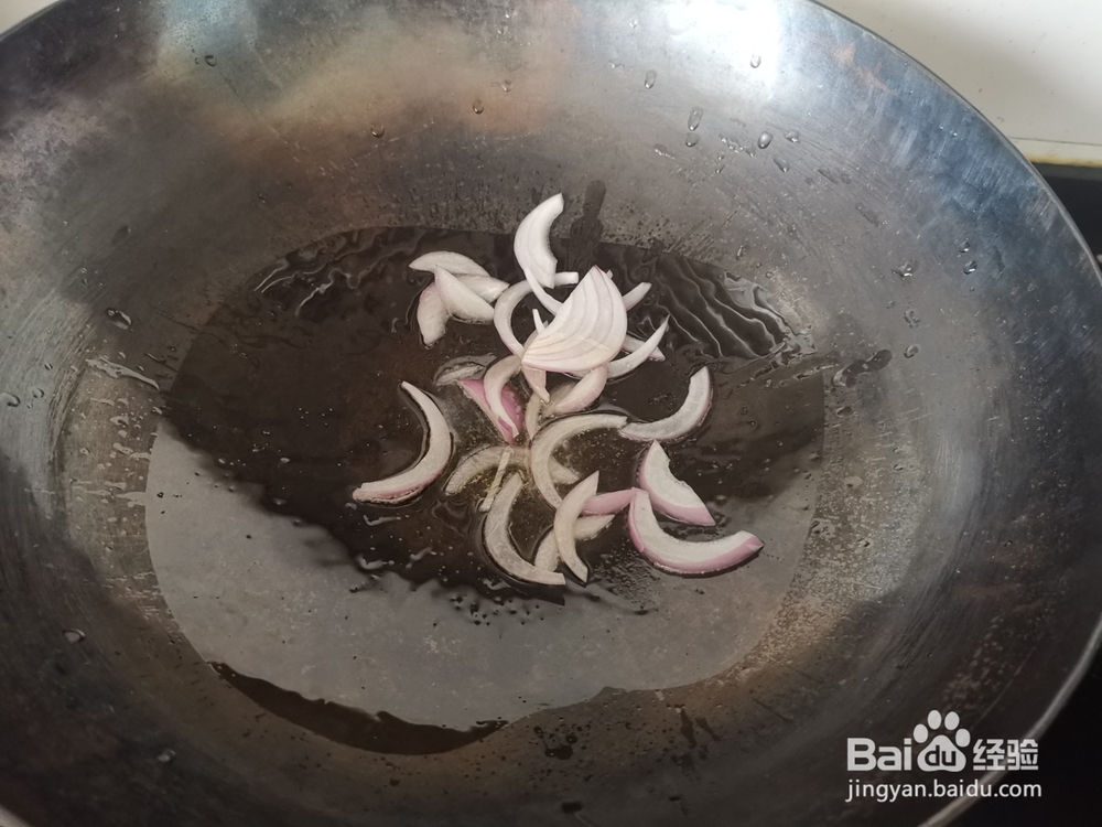 火腿肠炒茭白片