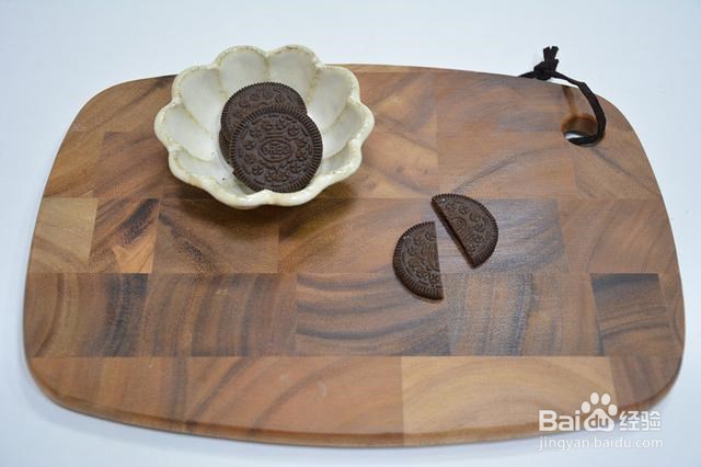 柔软细腻蝙蝠纸杯蛋糕