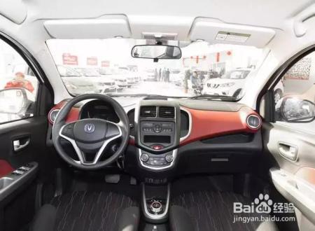 这台豪华中级车跟奔驰“同心”！价格却比C级便宜6万！