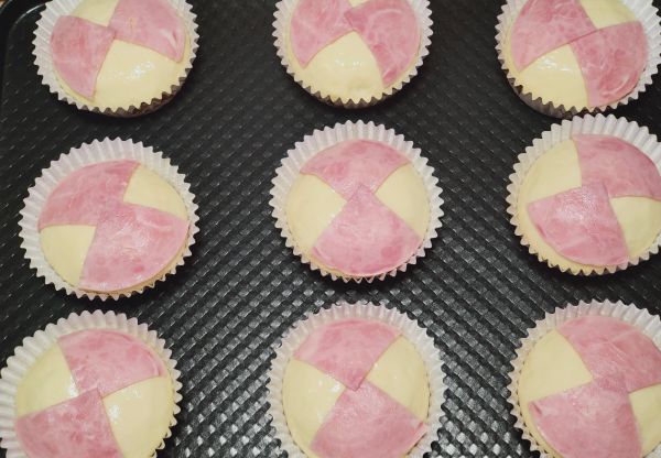 芝士火腿小面包