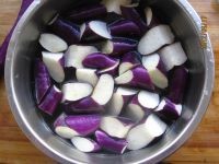 阳光加油站教你做肉末茄子的做法