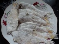 香酥小鱼的做法