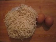 青菜鸡蛋炒细面