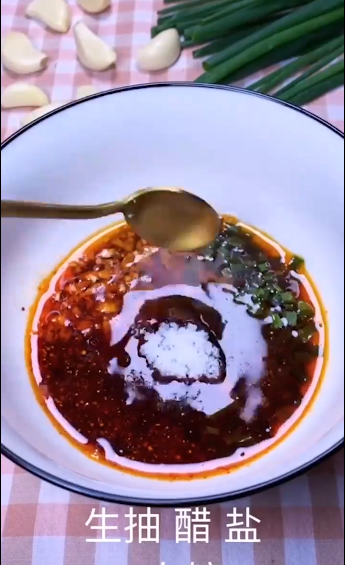 如何制作好吃的拌面?