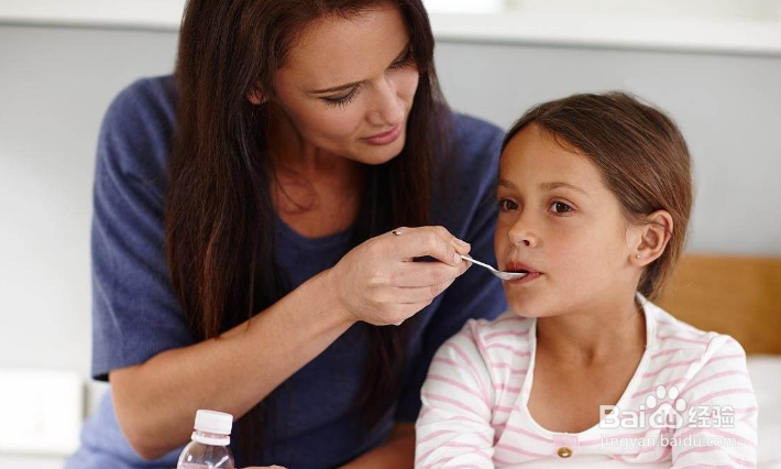 怎么给小孩子正确饮用牛奶？