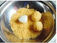 小朋友绝对爱吃-----香炸饭团