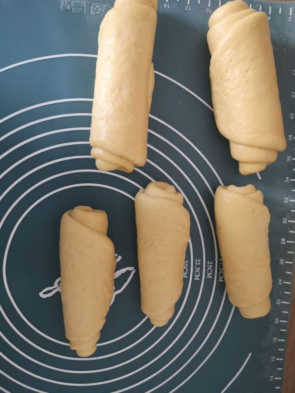 牛奶蛋黄手撕吐司