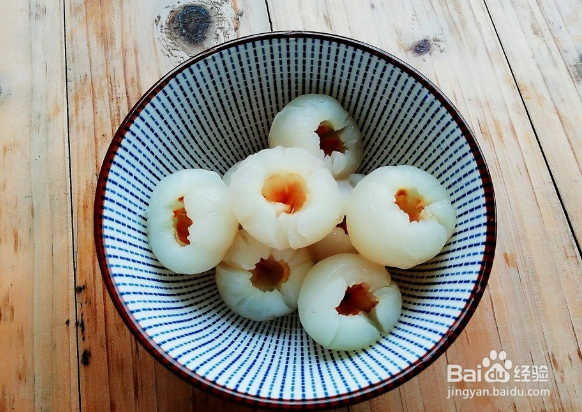 丝瓜炒荔枝的家常做法