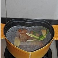 教你做红焖猪蹄
