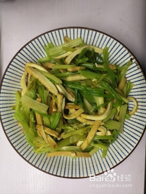 健康养生佳品芹菜香干的做法