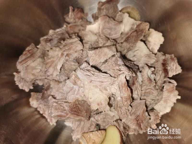 西红柿土豆炖牛腩的做法