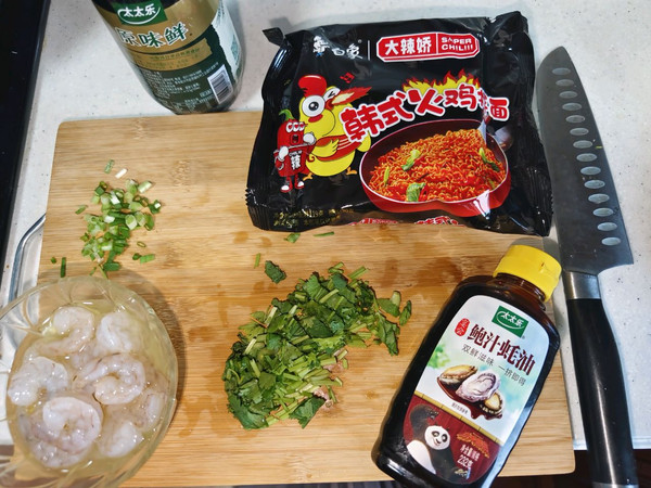 翡翠虾仁火鸡面