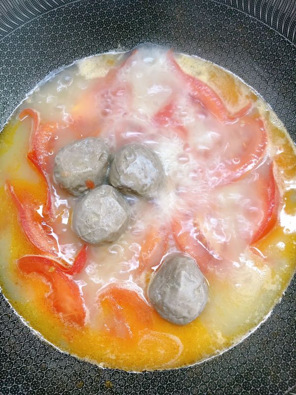 番茄牛肉丸子汤
