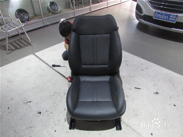 标致3008升级改装空调、通风座椅、底盘荣茂隔音