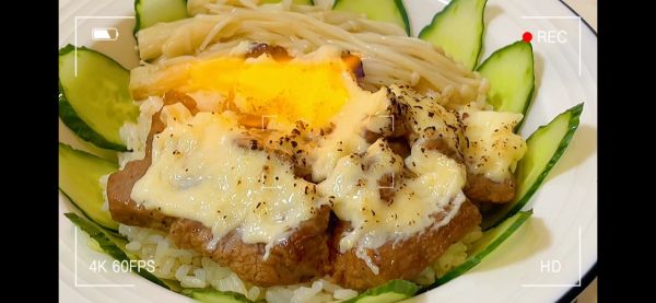 火焰金针菇牛肉盖饭