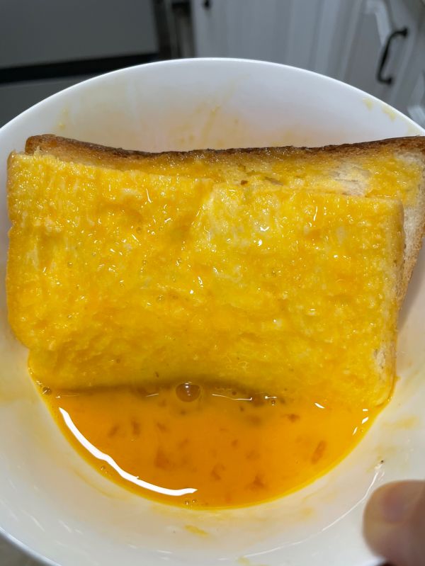 芝士火腿蛋包吐司