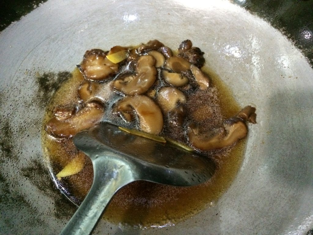 香菇菜心的做法,味道好极了!