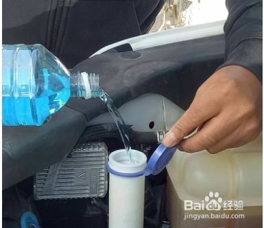 汽车玻璃水结冰了怎么办？