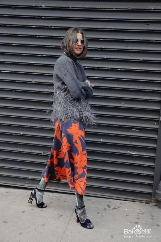 秋冬薄纱裙怎么搭配