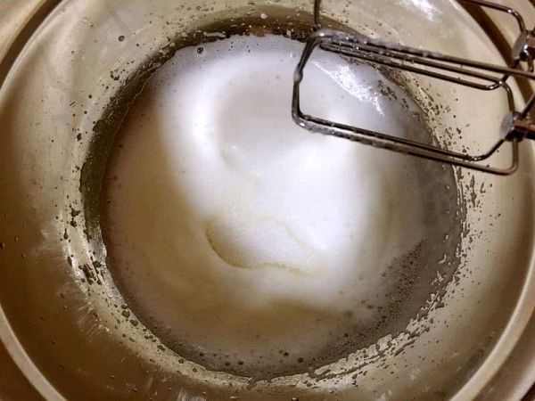 奶油菠萝蛋糕卷