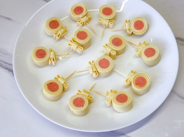 豆皮火腿棒棒糖